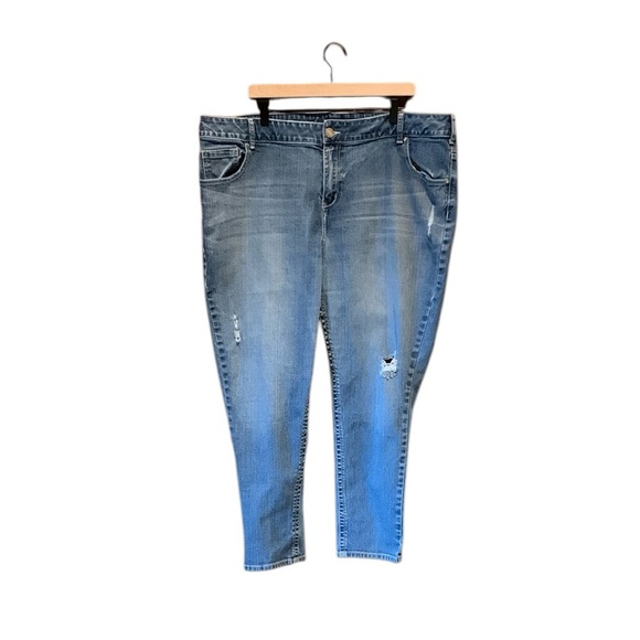 Lane Bryant Denim - Lane Bryant women’s denim jeans Skinny GeniusFit jdistressed size 24 average
